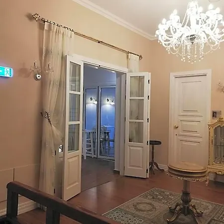 Hotel 9 Muses 3*