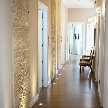 9 Muses Hotell Larnaca