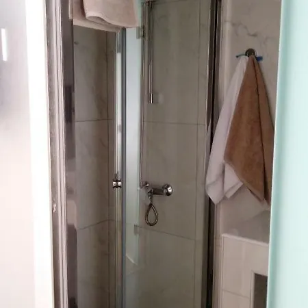 9 Muses Hotell Larnaca