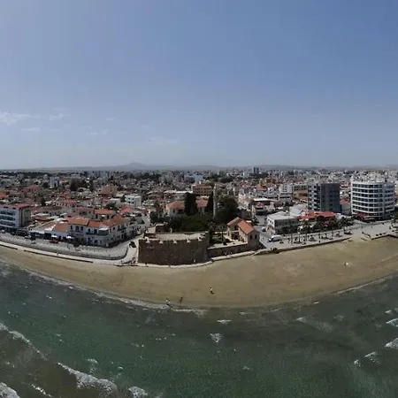 9 Muses Hotell Larnaca