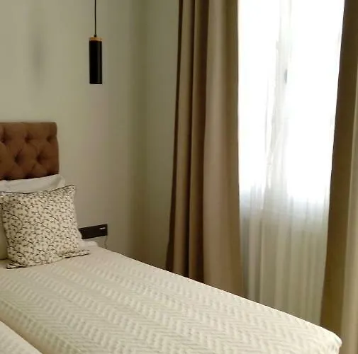 9 Muses 3* لارنكا