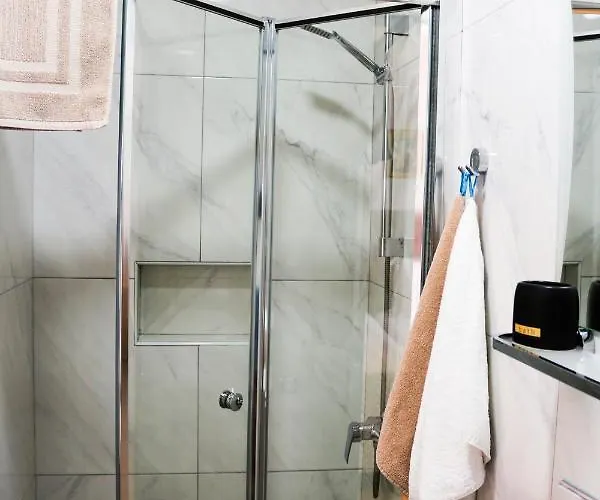 9 Muses Готель