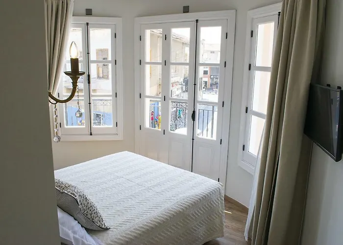 9 Muses Готель